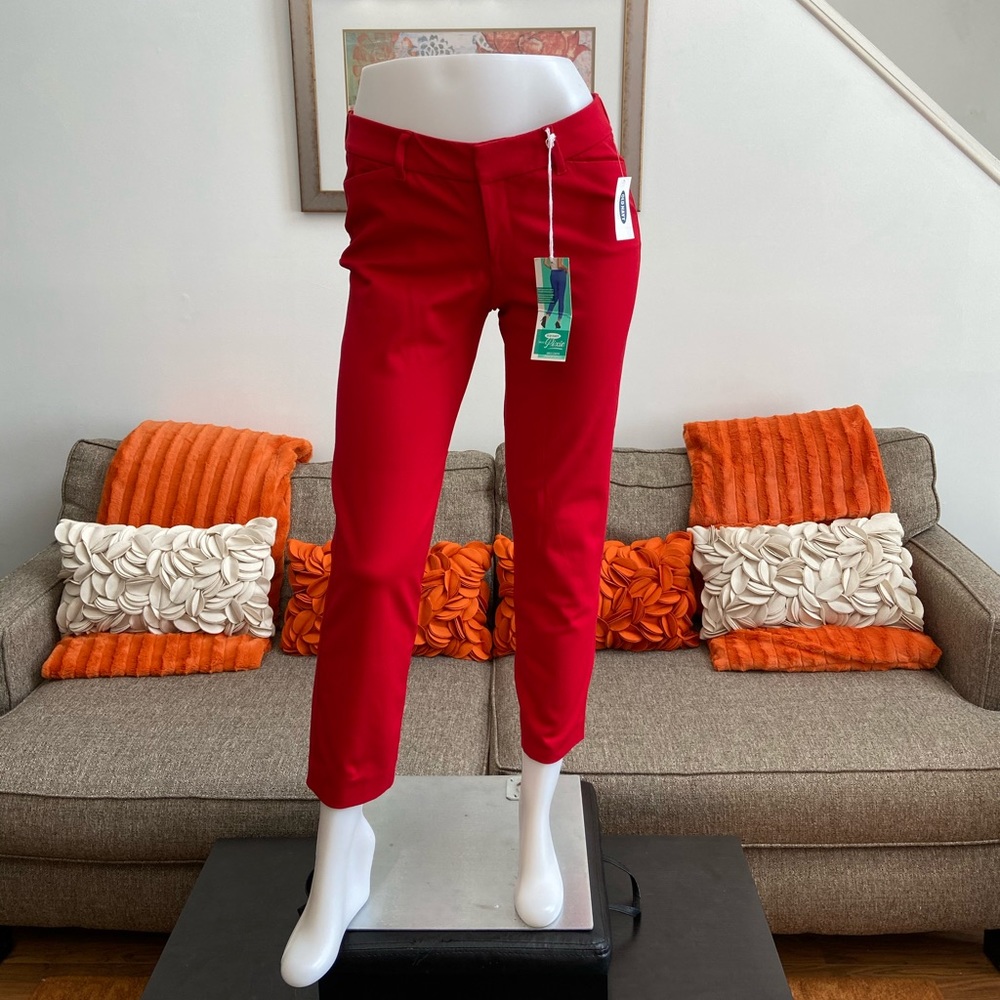 ❣️🆕Old Navy Pixie Pants❣️